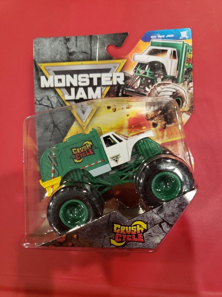 MONSTER JAM "CRUSH CYCLE" Series 42, On The Job, 1/64 Scale, VHTF