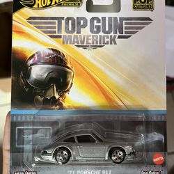 Hot Wheels Premium Pop Culture Top Gun Maverick '71 Porsche 911 Diecast Car 2026