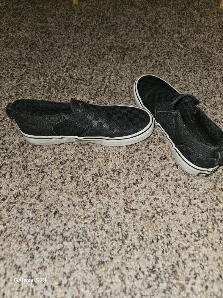 Size 3 Youth Vans