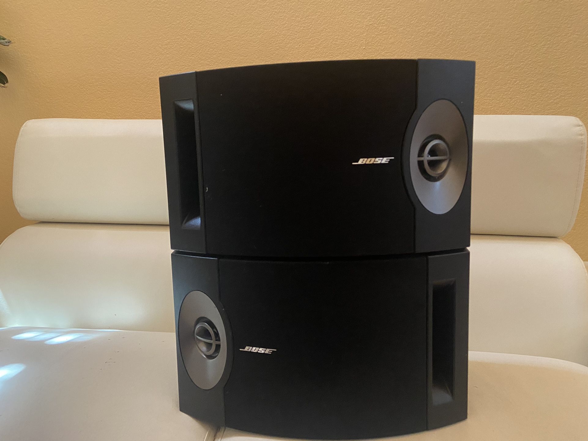 Bose 201 Series V Direct/Reflecting Speakers