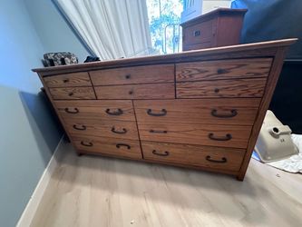 Large Oak Wood Dresser with 9 Drawers