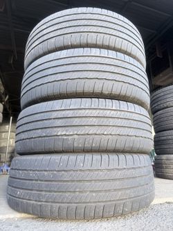 4 used 235/55/20 MICHELIN PRAMACY TOUR  AS TIRES 