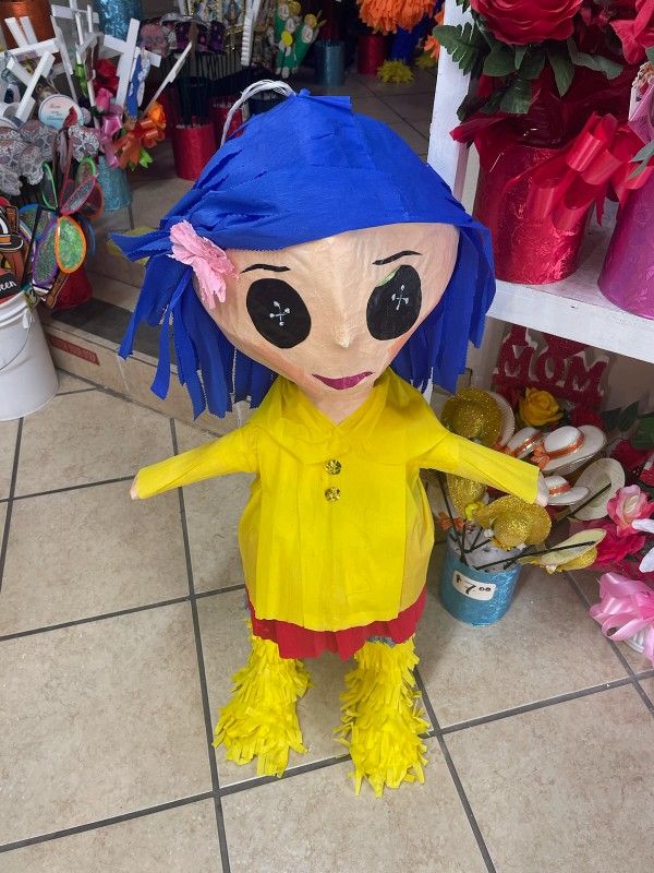 Coraline Pinata