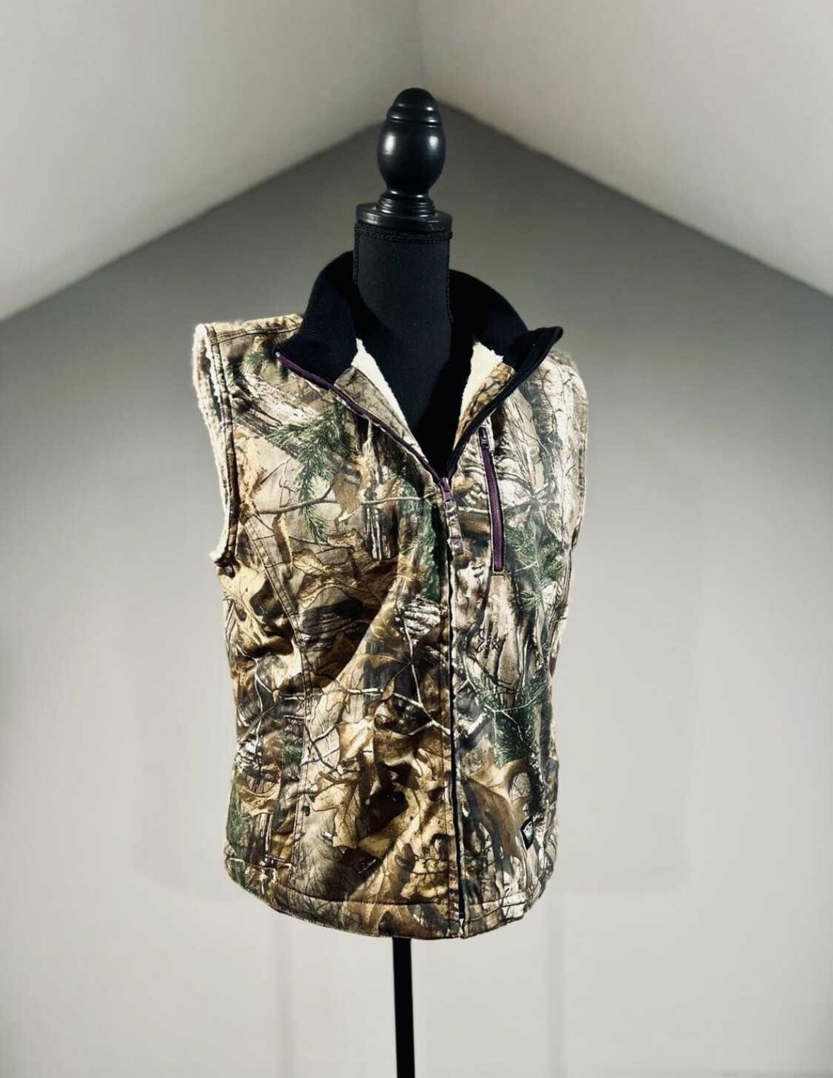 New Walls Camo Vest - Medium