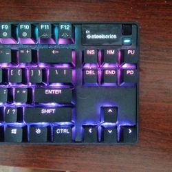 APEX PRO TKL GEN 3 GAMING KEYBOARD
