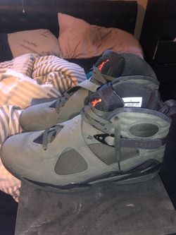 Jordan retro 8s