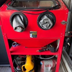 Sandblaster cabinet 40lb Capacity