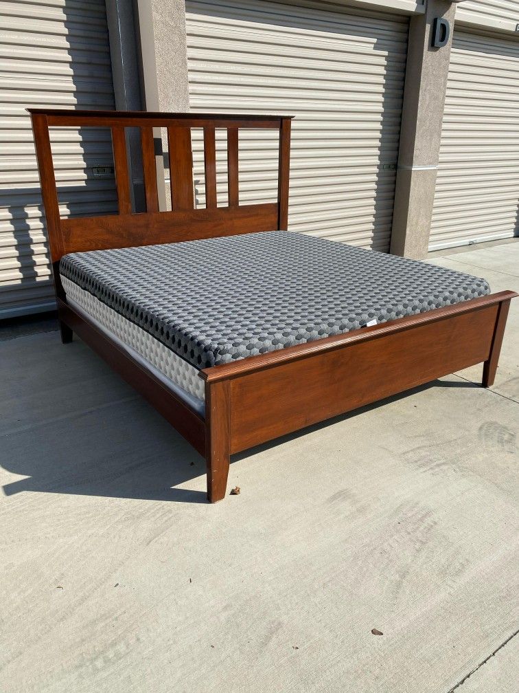 King Bed Frame With Mattress