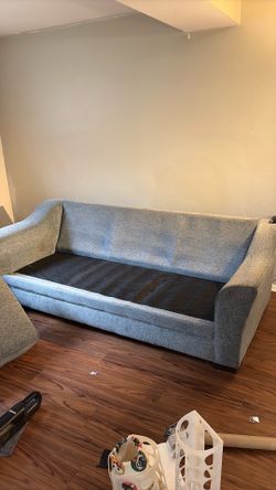 Free three seat coach! Cloth, U pickup, Ill help load