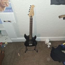 Gremlin electric guitar ( Used )