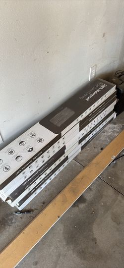 8 boxes of vinyl plank flooring