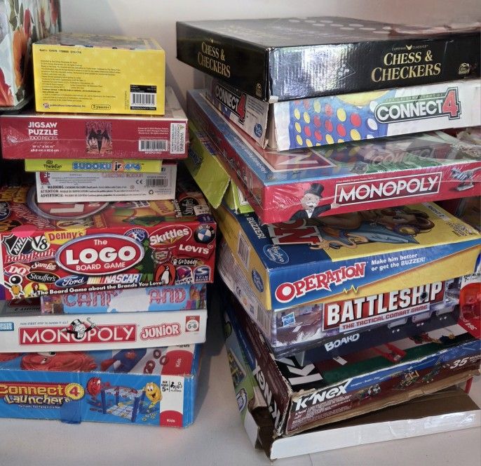 Huge Lot of Board Games - Family Favorites!