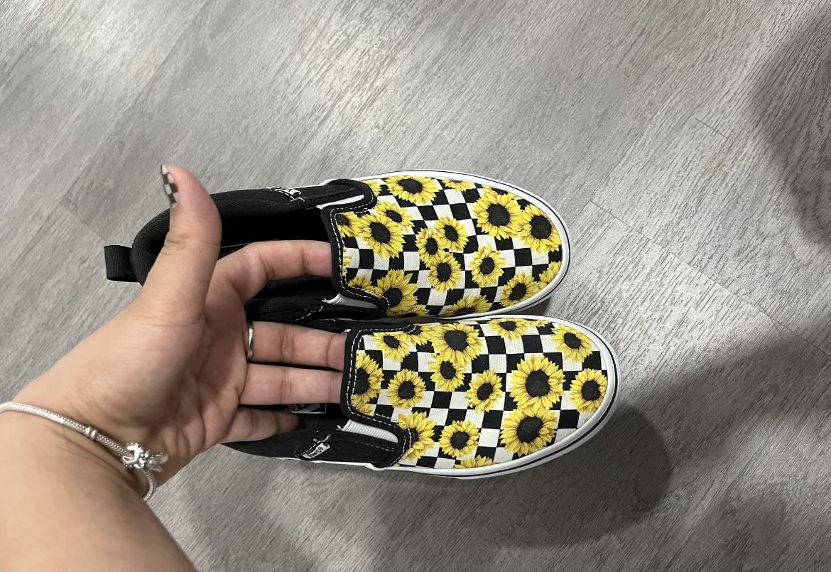 Girl’s Sunflower Vans