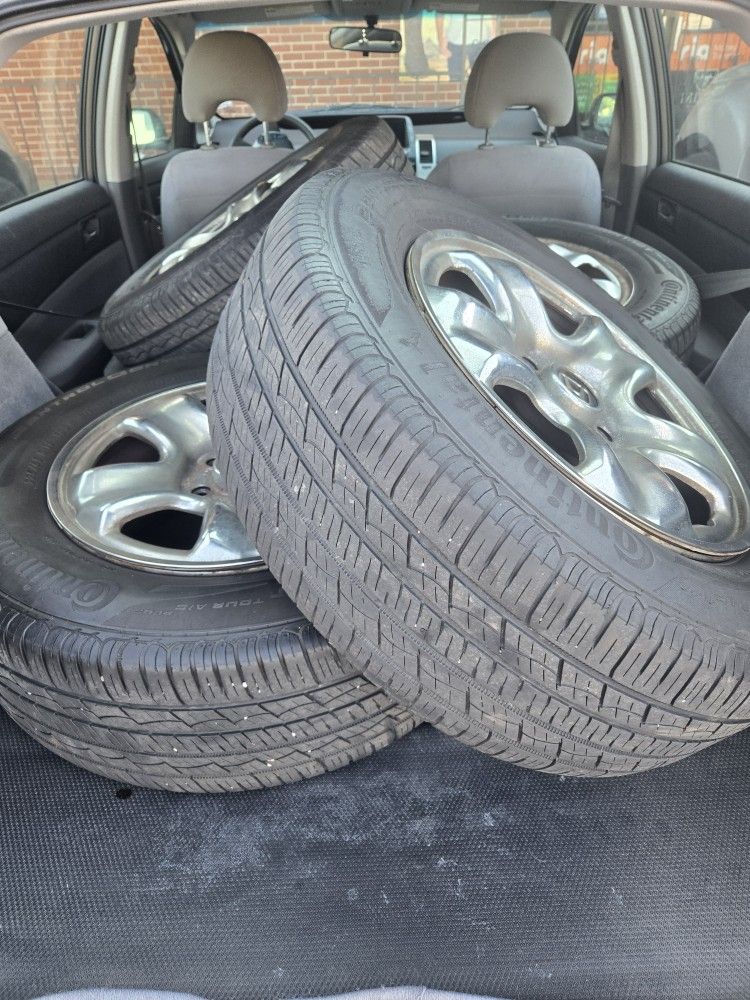 Honda Crv  Set de Rines Y Llantas 