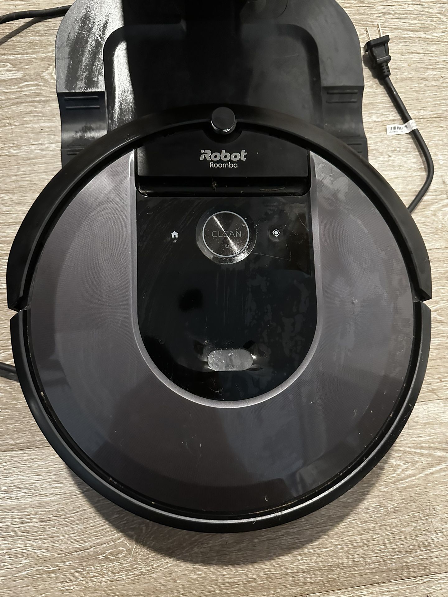 Roomba iRobot
