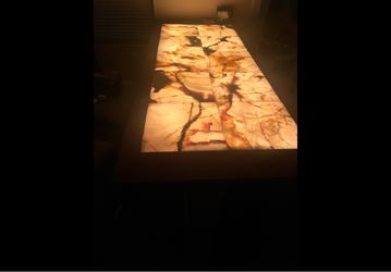 Bar top and 4 chairs