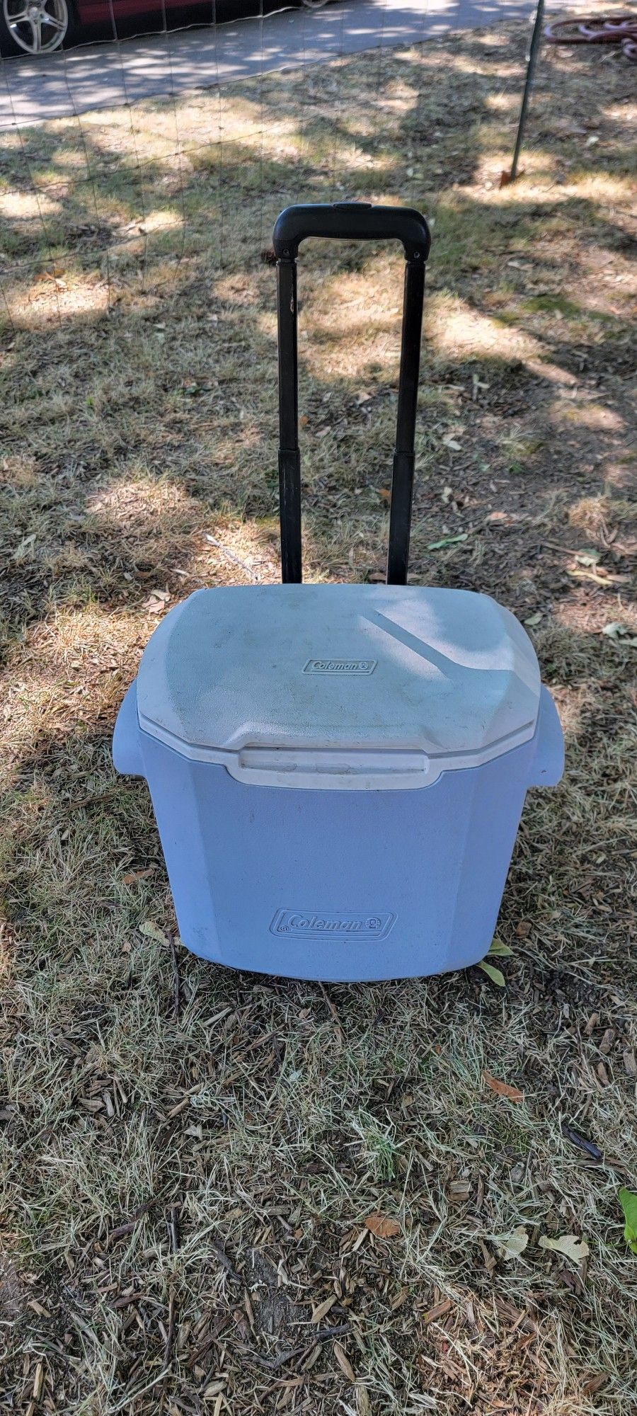 28 Qt Coleman Cooler On Wheels