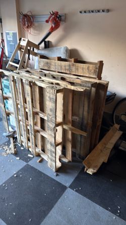 Free pallets