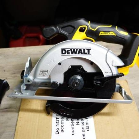 DeWalt 20V Circular Saw (Tool Only)