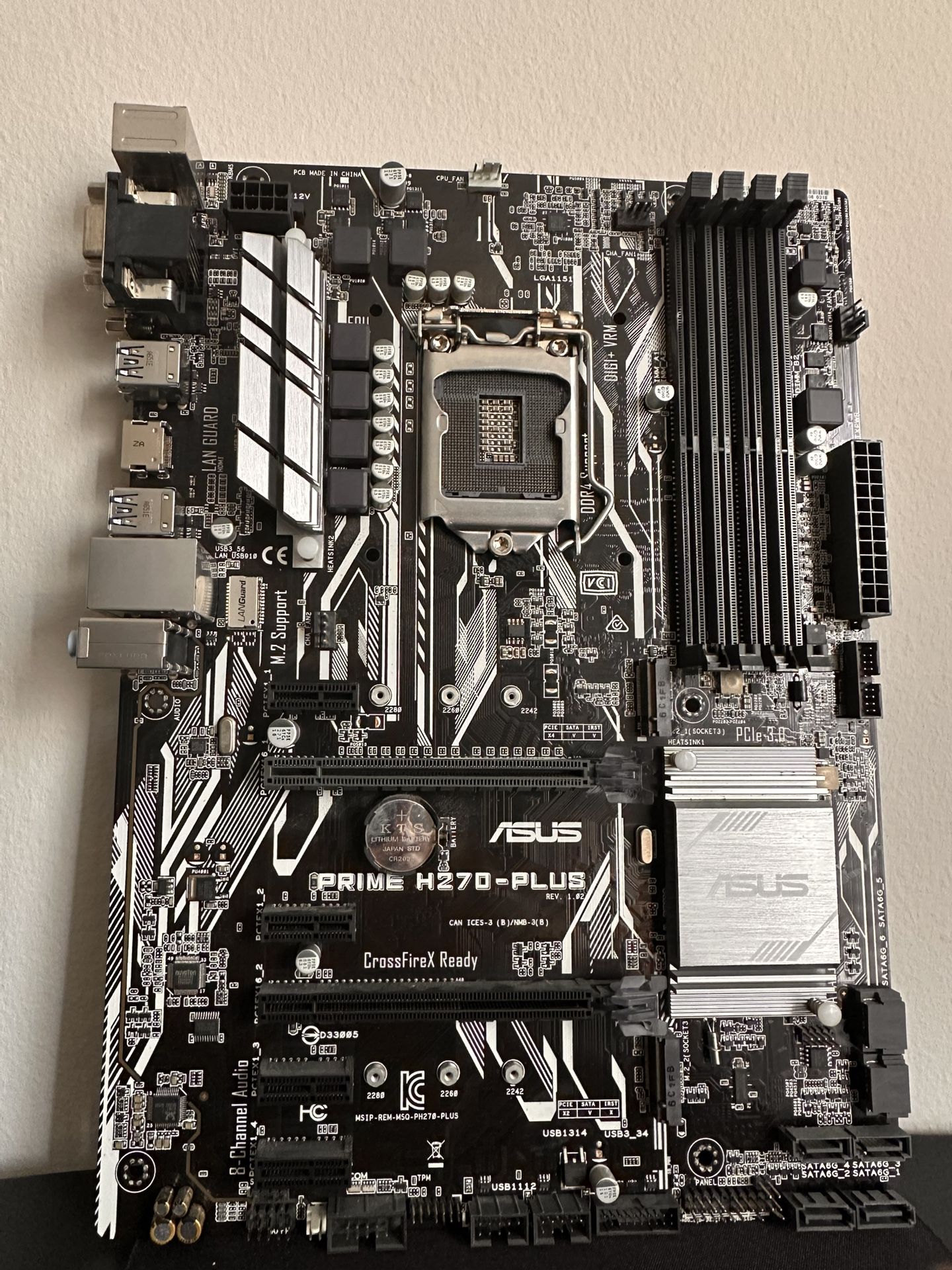 ASUS PRIME H270-PLUS LGA1151 DDR4 HDMI DVI VGA M.2 H270 ATX Motherboard with USB 3.0 (WiFi)