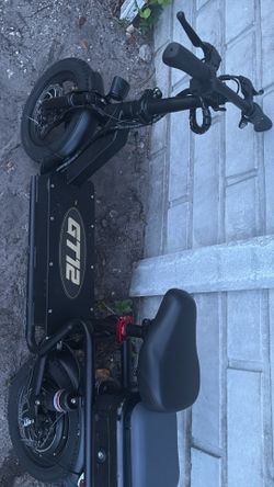 Electric scoot