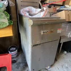 DEEP FRYER