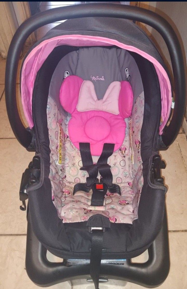 Minnie Carseat