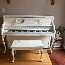 Beautiful Distressed White Upright Piano with Bench – Pickup Only