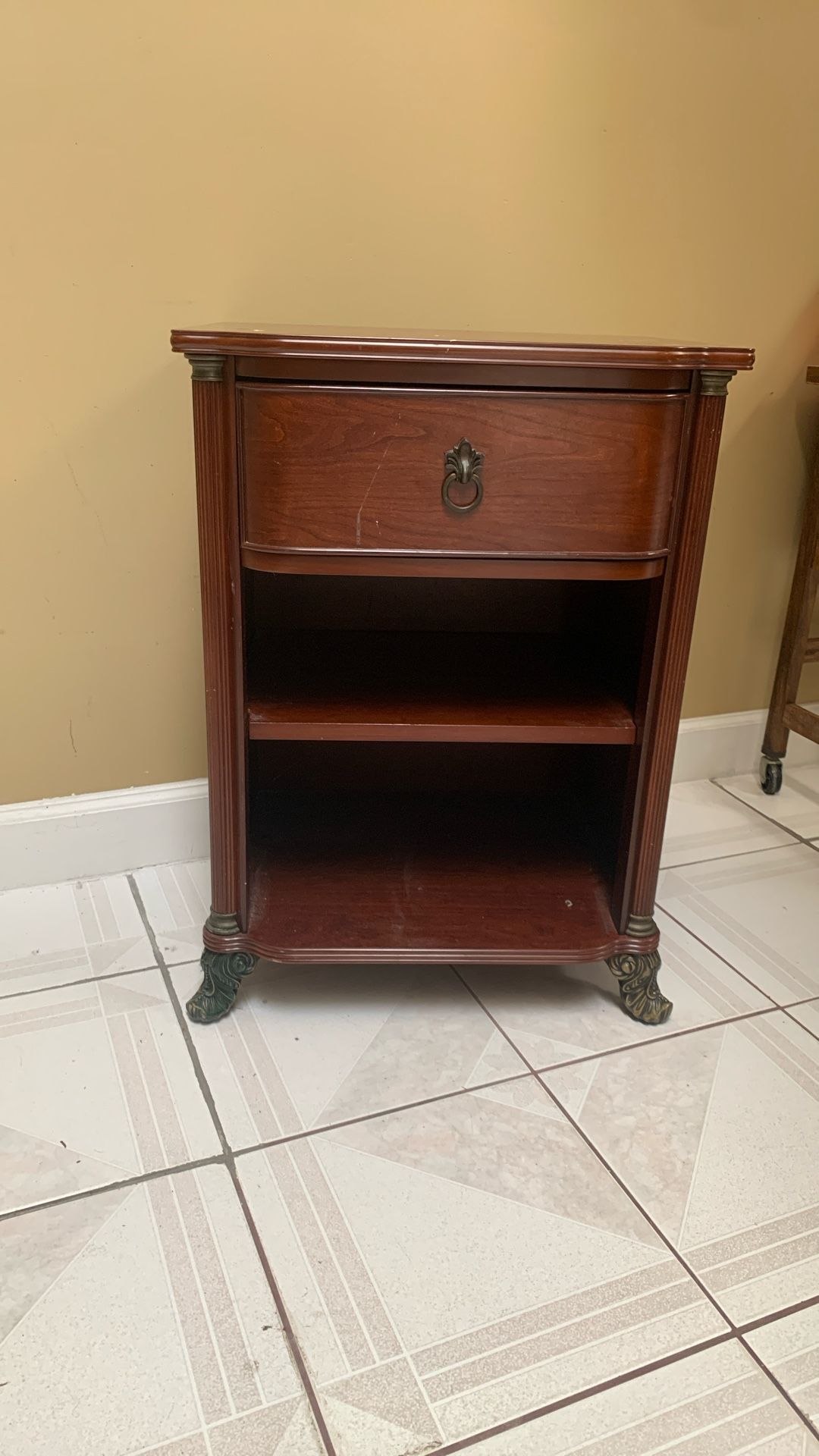 Vintage The Bombay Company Nightstand/Side Table 2002