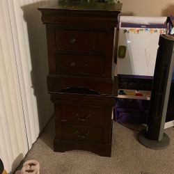 Free Nightstands
