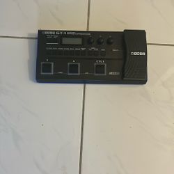 Boss Gt1  With Adapter 