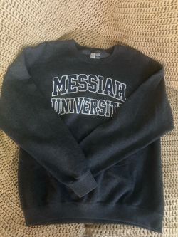 Messiah university sweater (Large)
