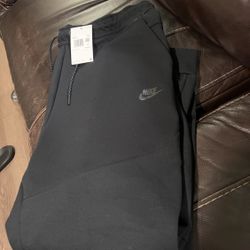 XXL NIKE TECH Pants New $60