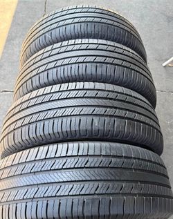 195 65 15 Michelin I sell this Seth of tires with 80% of Life the 4