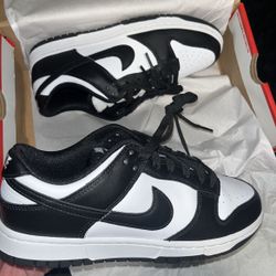 Nike Dunks 8.5 