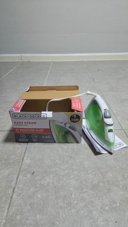 Black+Decker Easy Steam Compact Iron