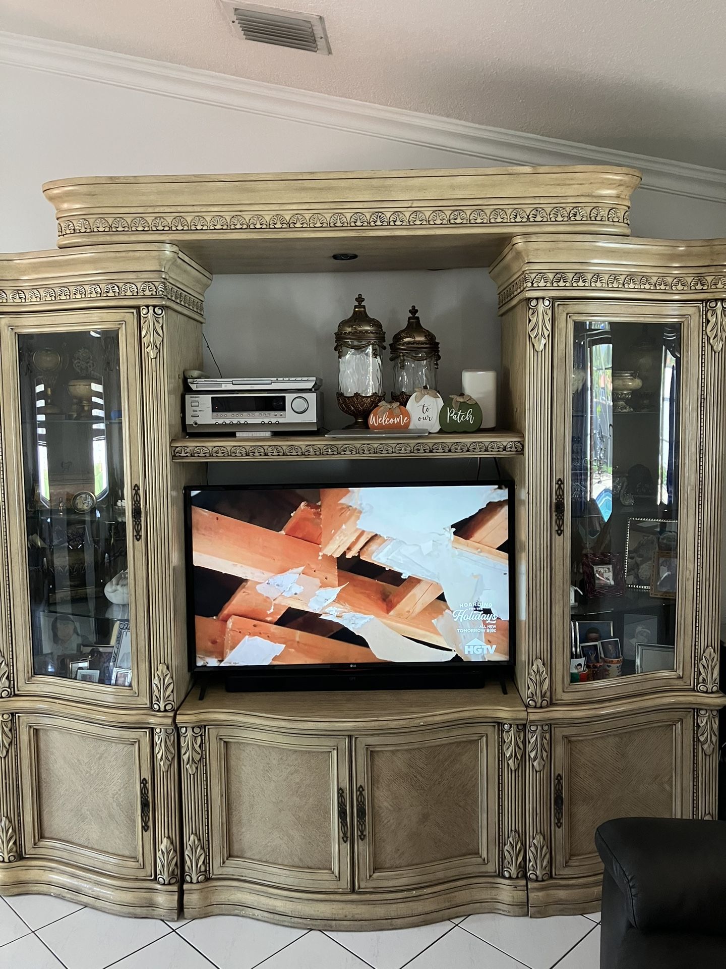 TV Wall Unit