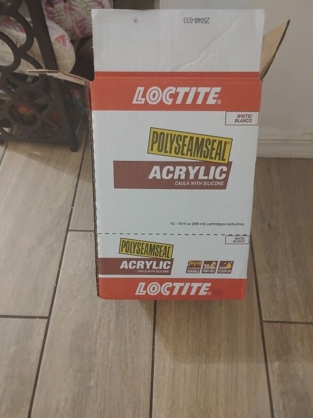 Acrylic Caulk With Silicone