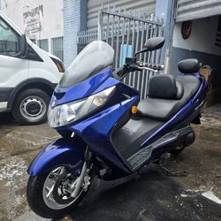 Suzuki An 400 Great Condition  Automatic Scooter