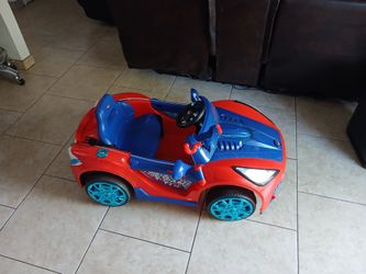 Spiderman car