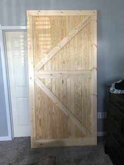 46”x92” barn door. Offers considered.