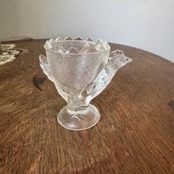 Vintage pressed glass chicken egg cup