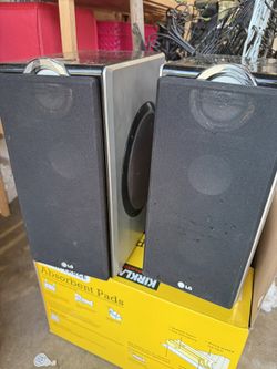 LG Book Shelf Speakers