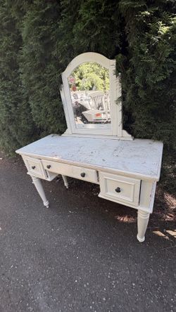 White desk
