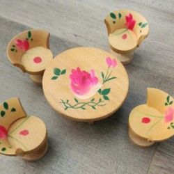 Dollhouse Wooden Table With Chairs