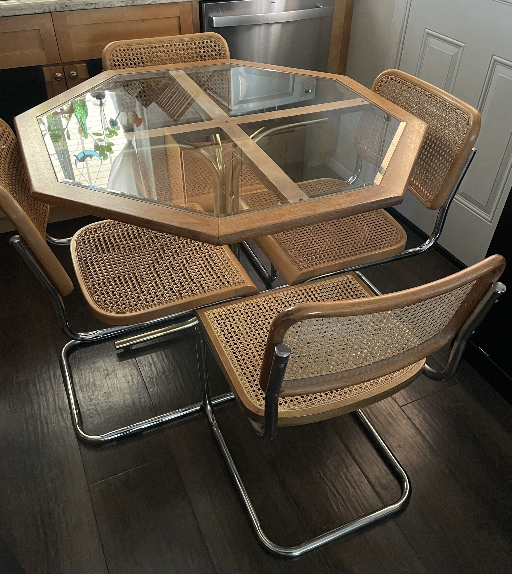 Cesca / Cane chairs and table