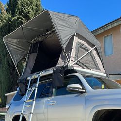 GoFSR Free Spirit Recreation Adventure Series GS 55 INCH Premium Rooftop Tent