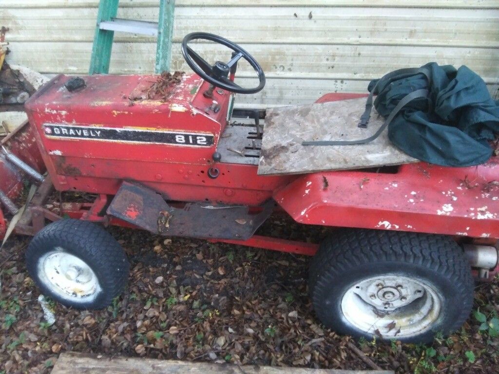 Vintage 812 Gravely Yard Tractor for Sale in Welaka, FL OfferUp