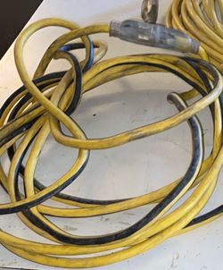 Electrical extension cord