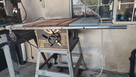 DELTA Contractor's saw funciona bien